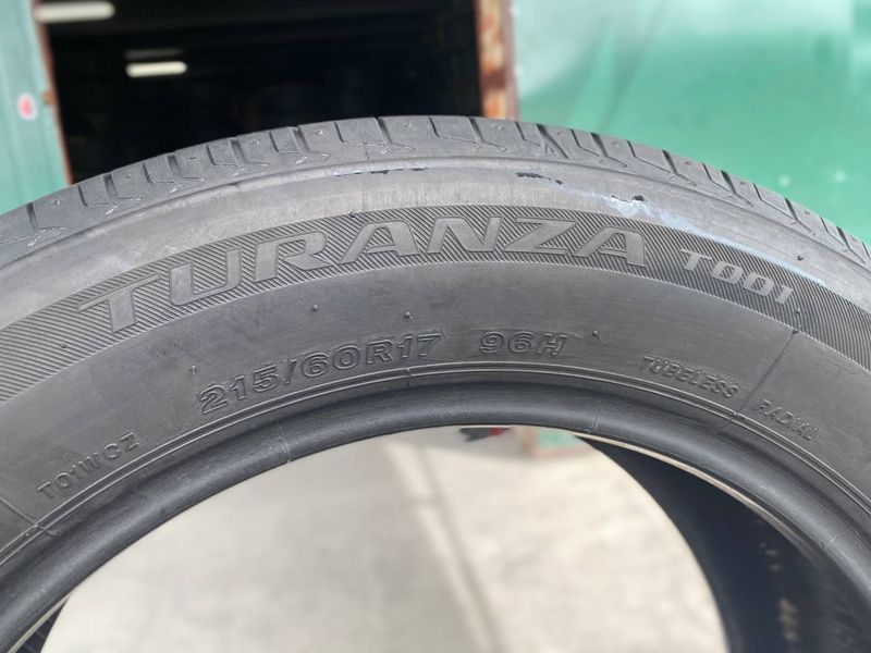 215/60R17 Bridgestone Turanza T001 0982olx фото