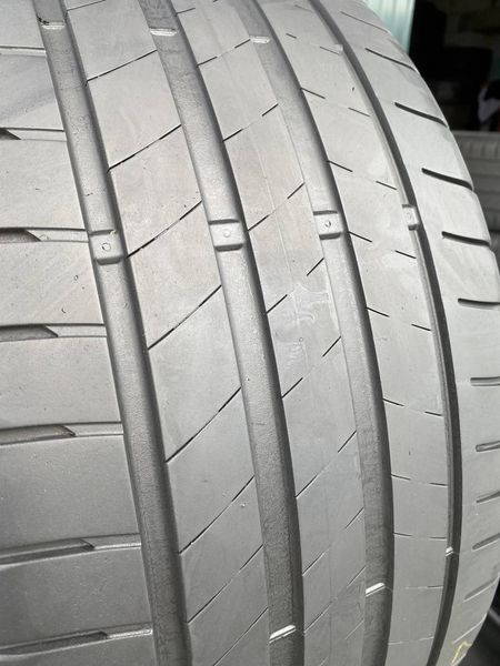 255/35R21 Bridgestone Turanza T005 d0135 фото