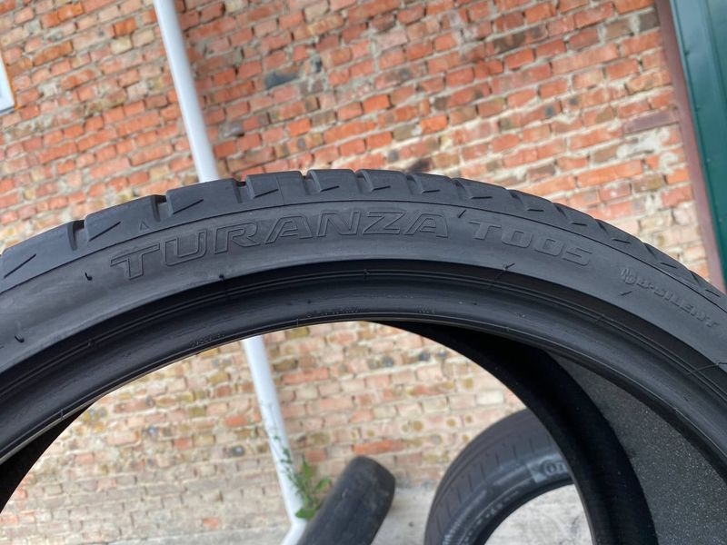 255/35R21 Bridgestone Turanza T005 d0135 фото