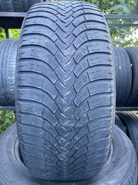 225/55R17 Falken EuroWinter HS01 01673olx фото