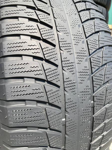 245/50R18 Bridgestone Blizzak LM001 01499 фото