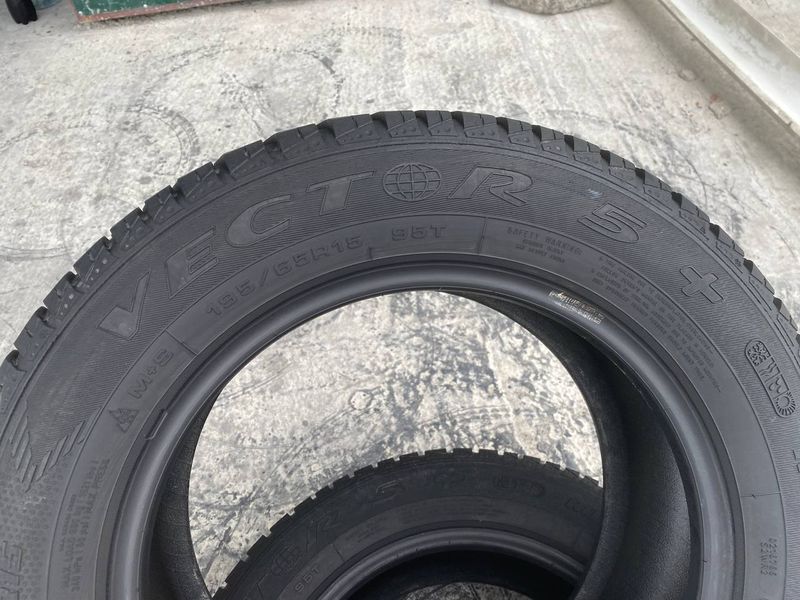 195/65R15 Goodyear Vector 5+ 0303 фото