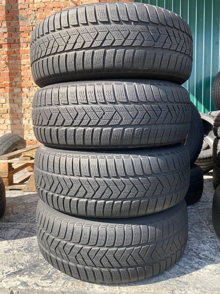 225/60R17 Pirelli Sottozero 3 d0398 фото