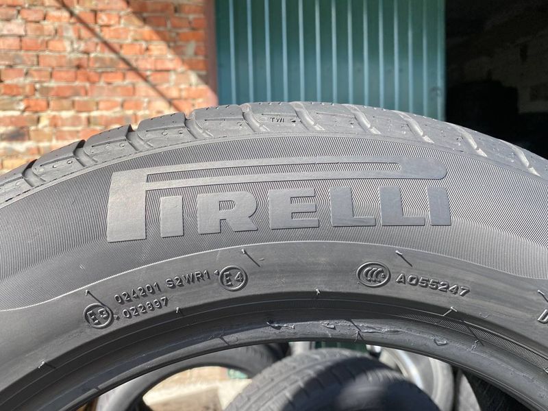 225/60R17 Pirelli Sottozero 3 d0398 фото