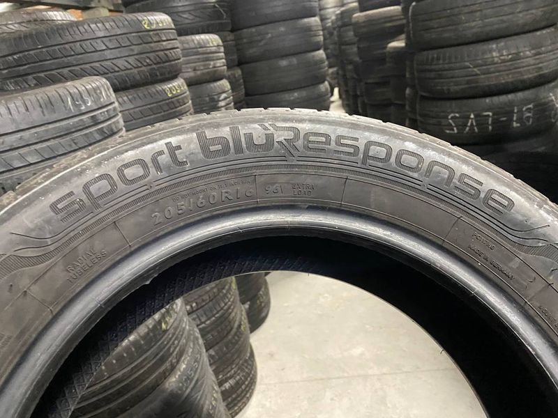 205/60R16 Dunlop Sport bluResponse 0149olx фото