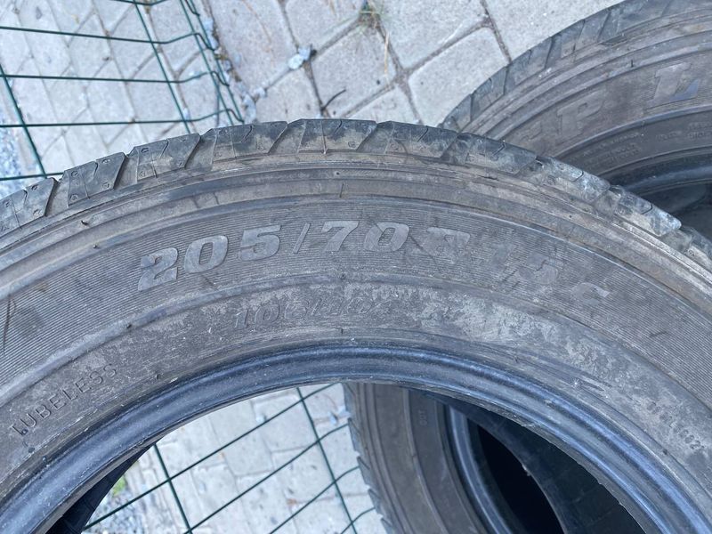 205/70R15C Dunlop SP LT30 01677olx фото