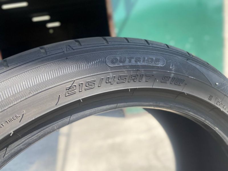 215/45R17 Falken Azenis FK453 0244olx фото