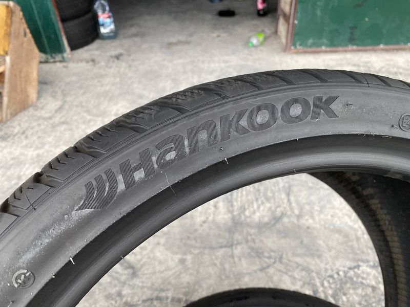 255/35R20 Hankook Winter I`Cept evo2 01456 фото