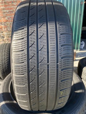 215/55R17 Minerva Ice-Plus S210 01551olx фото