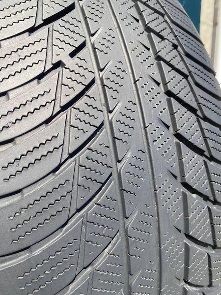 225/55R17 Bridgestone Blizzak LM001 d0400 фото