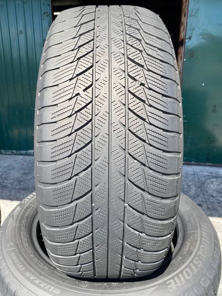 225/55R17 Bridgestone Blizzak LM001 d0400 фото