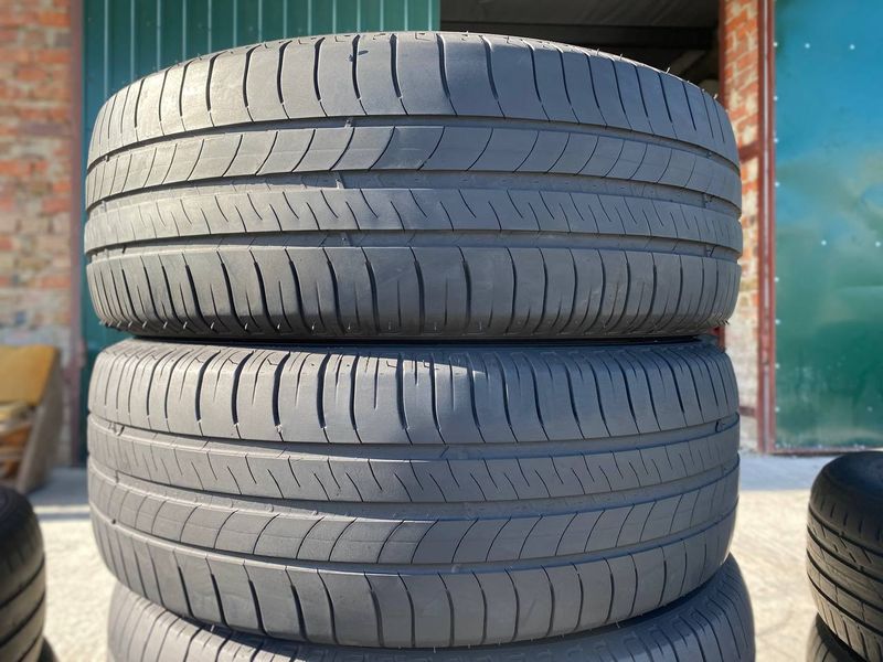 205/60R16 Michelin Energy SAVER 0585 фото