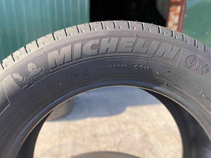 205/60R16 Michelin Energy SAVER 0585 фото