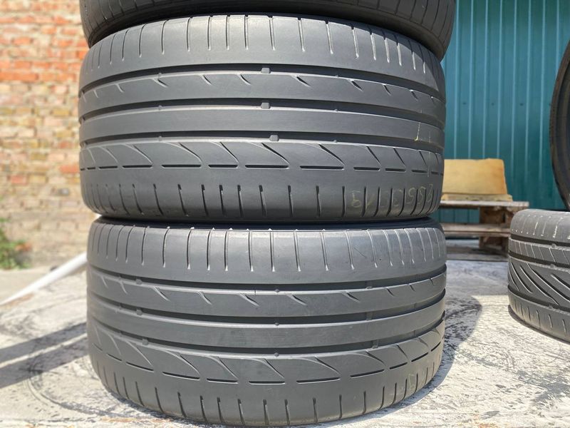 255/35R19 Bridgestone Potenza S001 01142 фото