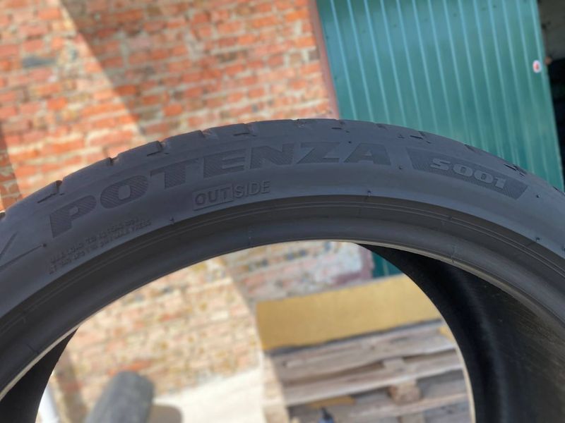 255/35R19 Bridgestone Potenza S001 01142 фото