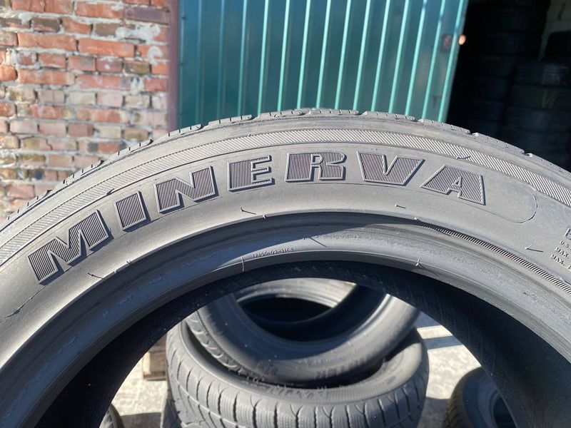 215/55R17 Minerva Ice-Plus S210 01551 фото