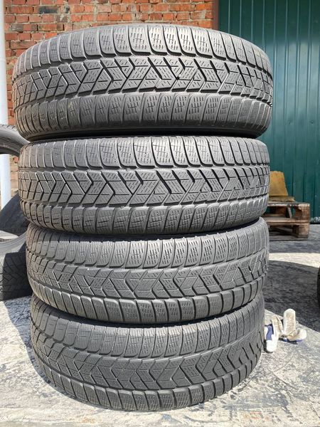 215/65R17 Pirelli Scorpion Winter 0756 фото