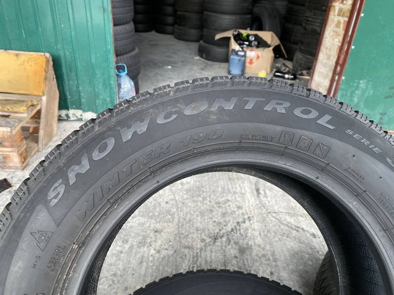 175/65R14 Pirelli SnowControl Winter 0413 фото