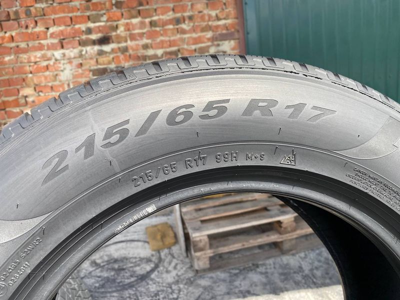 215/65R17 Pirelli Scorpion Winter 0756 фото