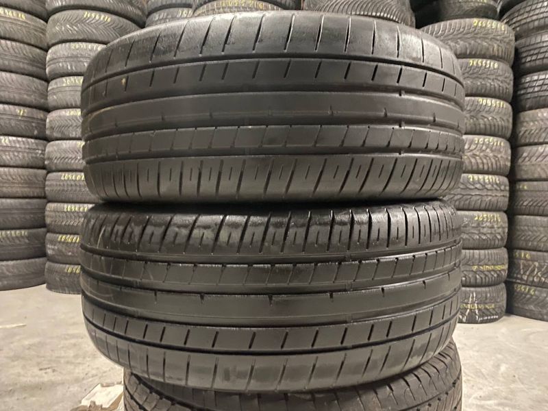 255/45R20 Dunlop Sport Maxx RT2 MO 0861 фото