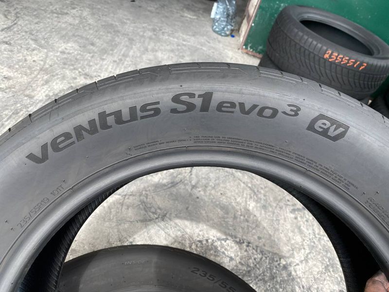 235/55R19 Hankook Ventus S1 evo3  01525 фото