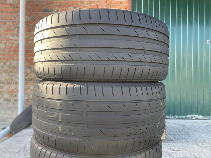 255/35R19 Kumho Ecsta PS71 01167 фото