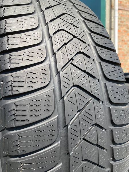 225/55R18 Pirelli Sottozero 3 Ч0328olx фото