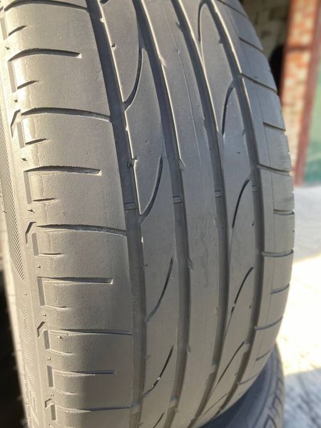 235/45R19 Bridgestone Dueler H/P d0181olx фото