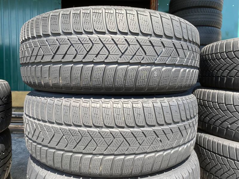 225/55R18 Pirelli Sottozero 3 Ч0328olx фото