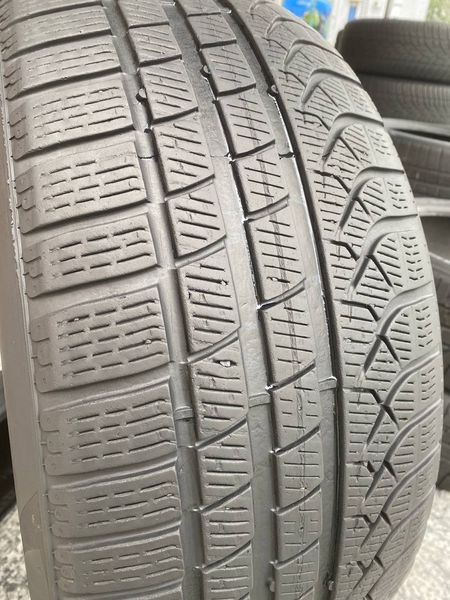 245/45R20 Pirelli P Zero Winter 01459olx фото