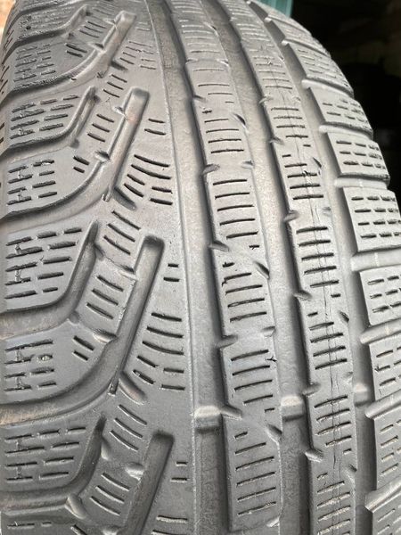 215/60R17 Pirelli Sottozero Winter 210 0280olx фото