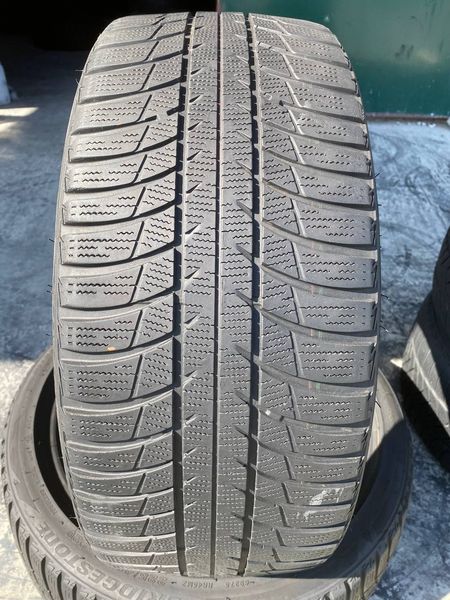 225/40R18 Bridgestone Blizzak LM001 0841olx фото