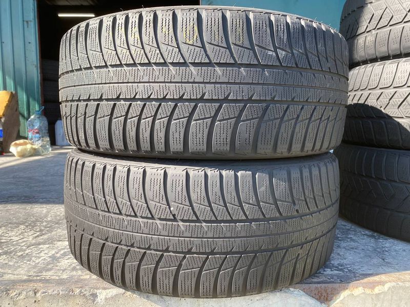 225/40R18 Bridgestone Blizzak LM001 0841olx фото