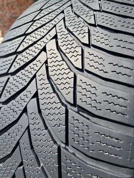 225/55R17 Nexen WinGuard Sport2 d0402 фото