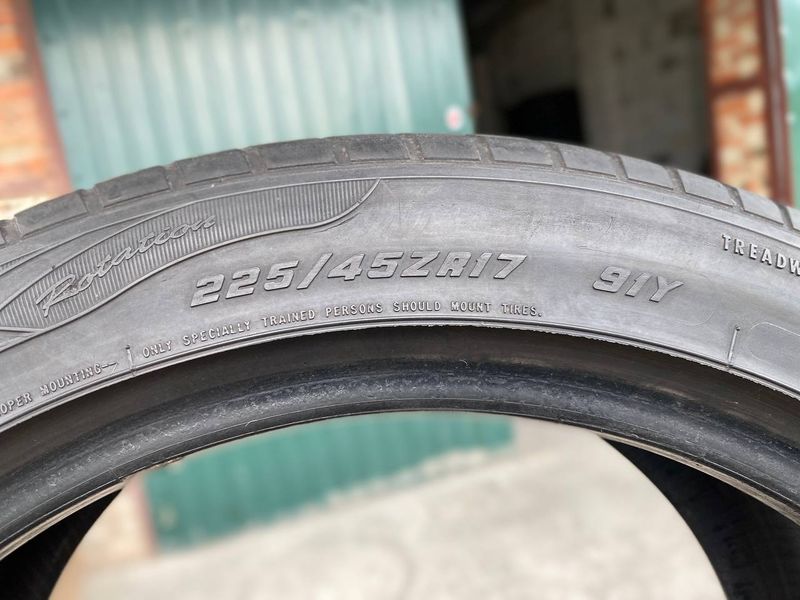 225/45R17 Goodyear Eagle F1 0943 фото