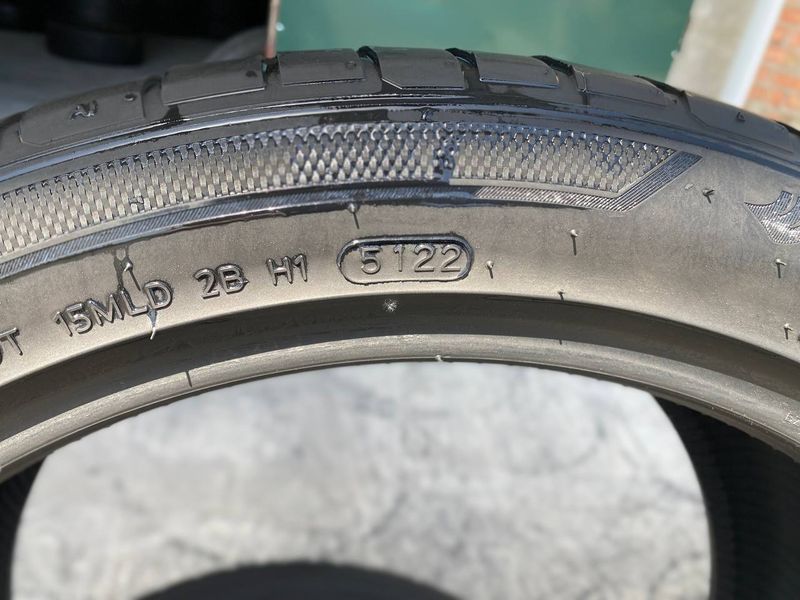 255/40R19 Hankook Ventus S1 evo3 01147 фото