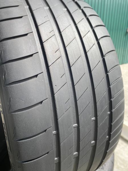 235/35R19 Bridgestone Potenza S005 d0184olx фото