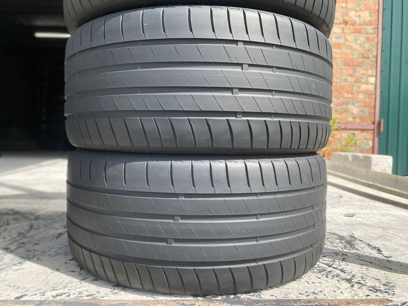 235/35R19 Bridgestone Potenza S005 d0184olx фото