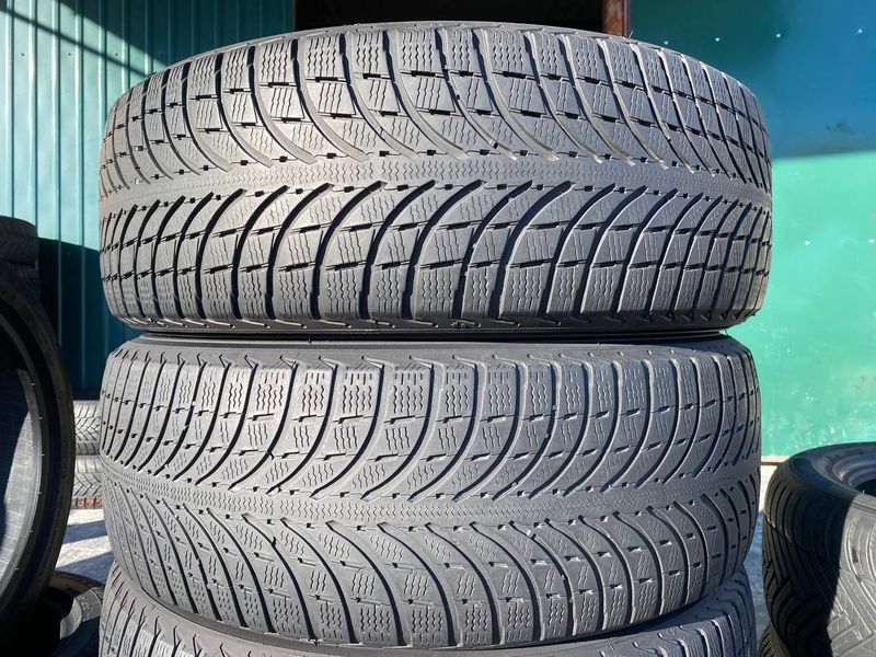 235/60R18 Michelin Latitude Alpin LA2 01838 фото