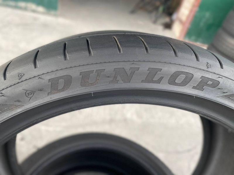 235/35R19 Dunlop Sport Maxx RT2 d0185 фото