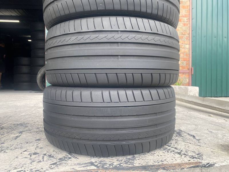 235/40R18 Dunlop Sport Maxx RT d0270olx фото