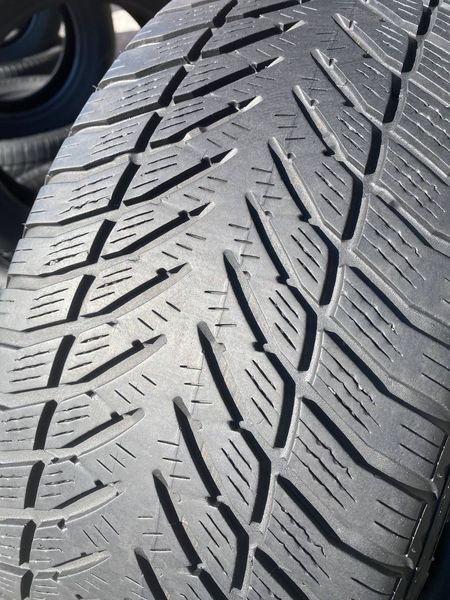 205/50R16 Goodyear Eagle UltraGrip 01790 фото