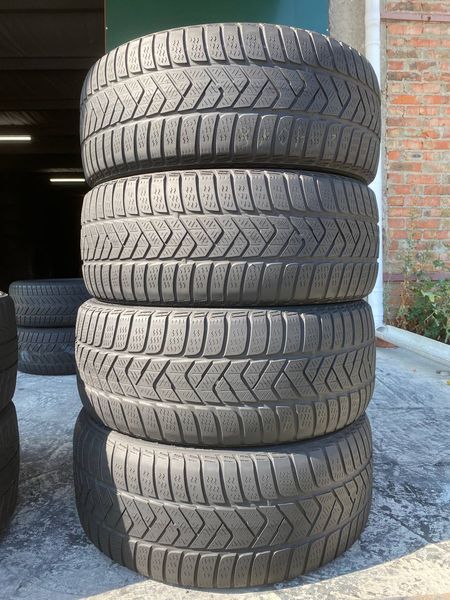 225/40R18 Pirelli Sottozero 3 0845olx фото