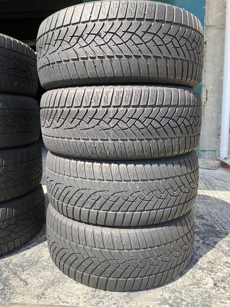 225/50R17 Goodyear UltraGrip Performance d0405 фото