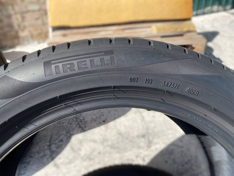 255/45R19 Pirelli Scorpion 01150 фото