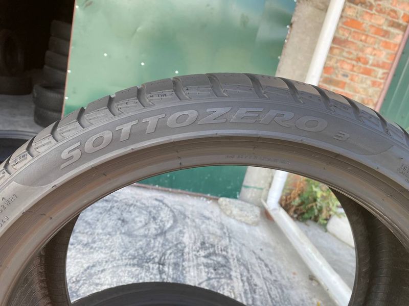 225/40R18 Pirelli Sottozero 3 0845olx фото