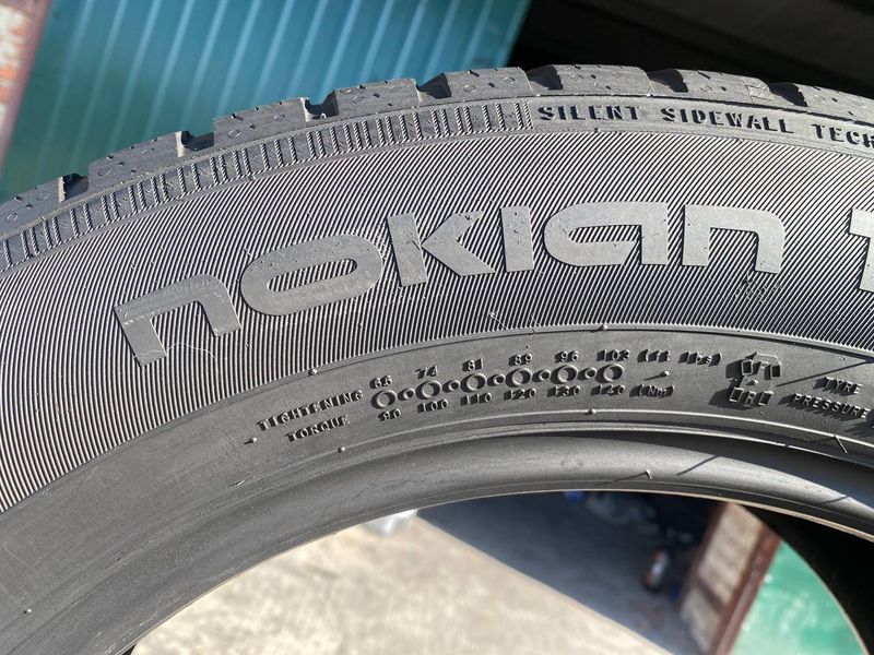 235/55R17 Nokian WR SnowProof 0796 фото