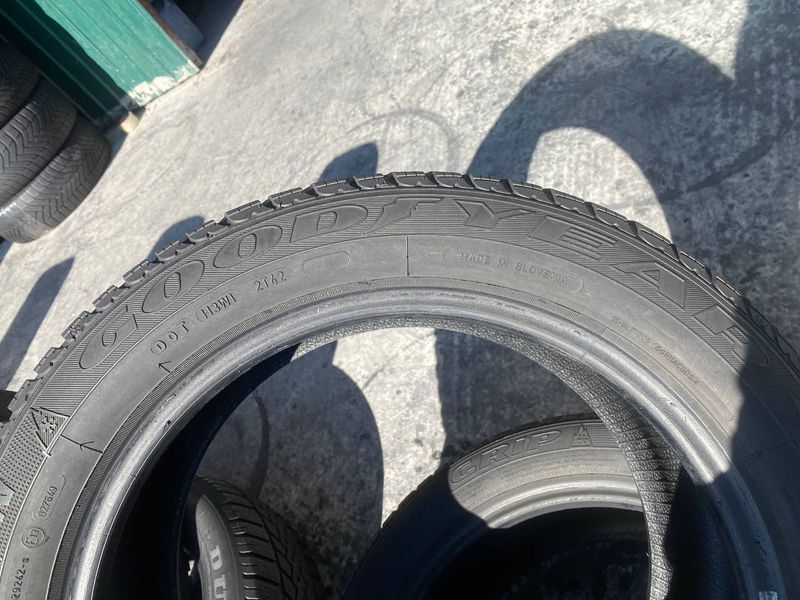 205/50R16 Goodyear Eagle UltraGrip 01790 фото