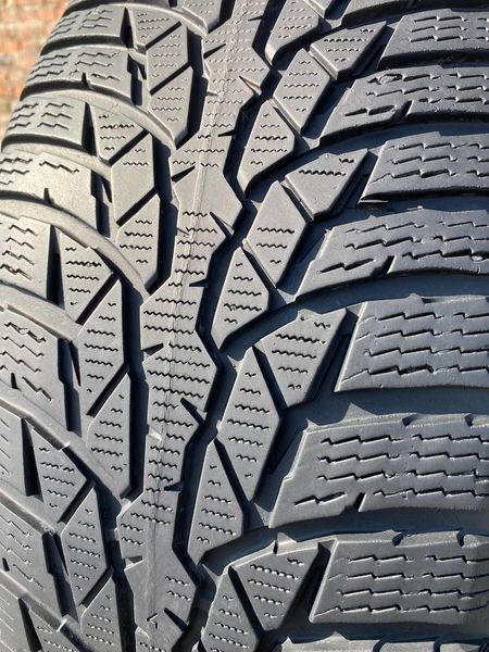 215/60R16 Nokian WR D4 0692 фото