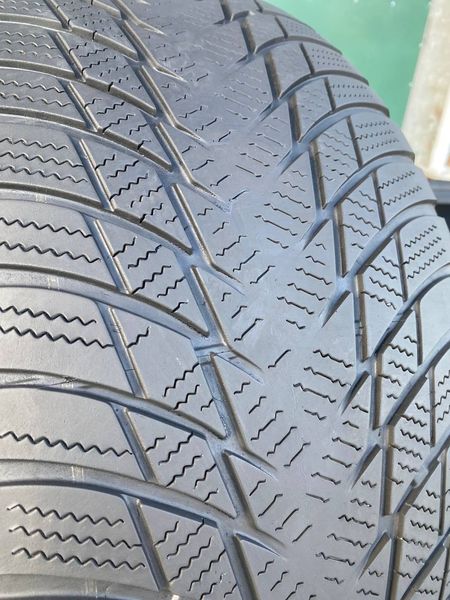 255/50R20 Bridgestone Blizzak LM001 01465olx фото